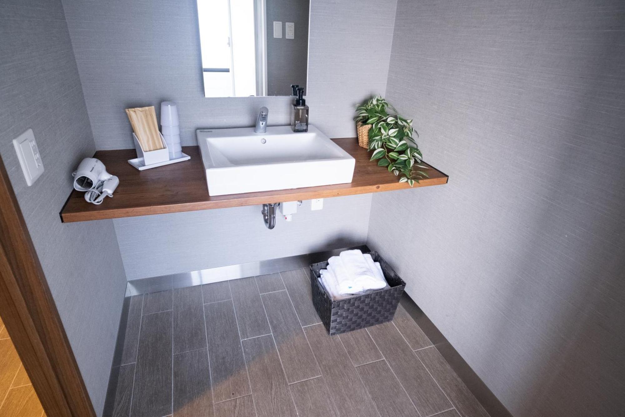 Wayfarer Shinsaibashi Hotel Osaca Quarto foto