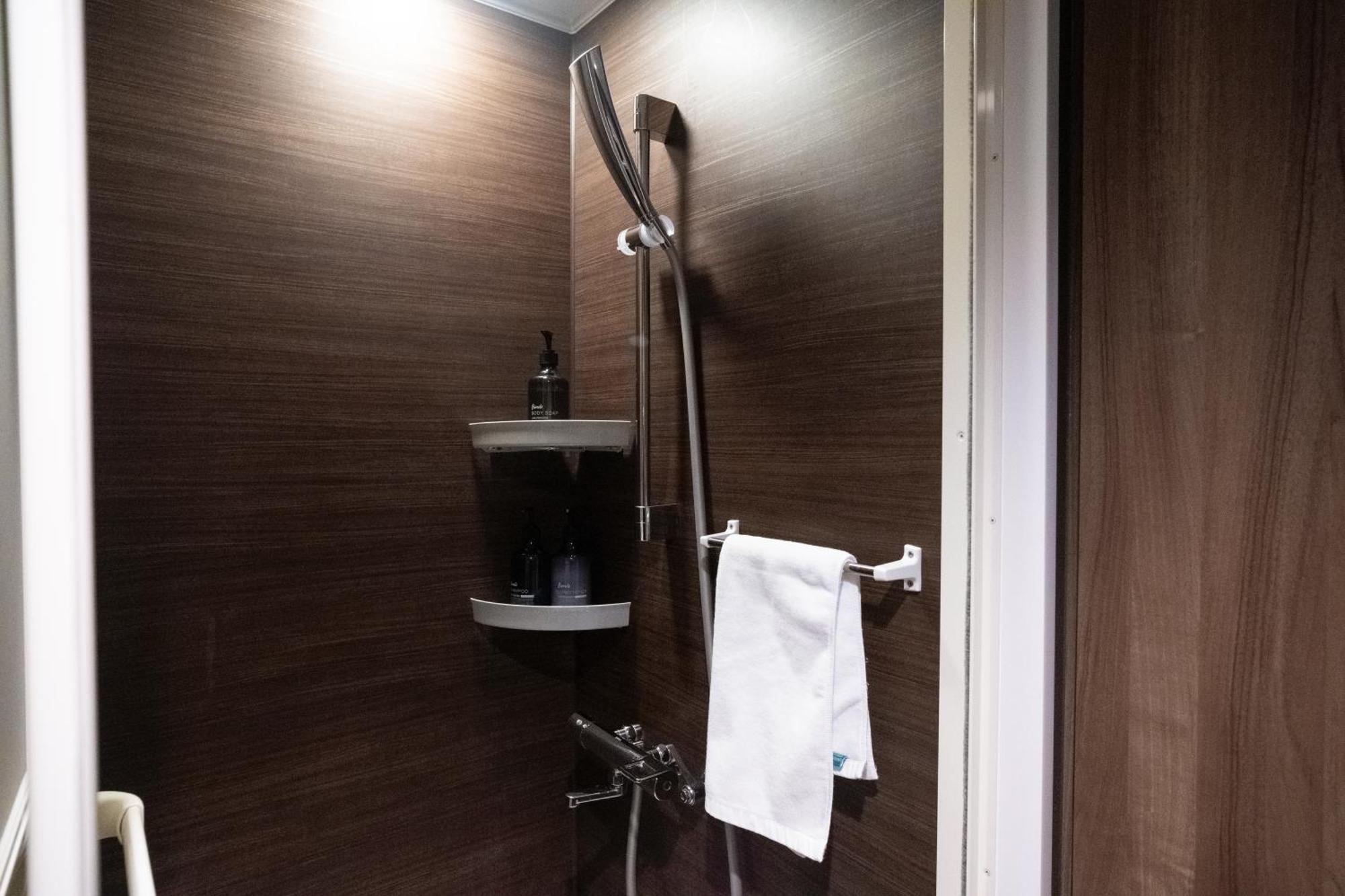Wayfarer Shinsaibashi Hotel Osaca Quarto foto